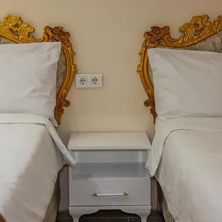 Kilicaslan Hotel *