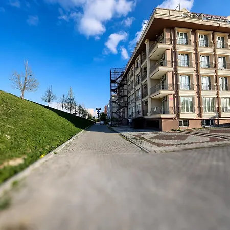 Kilicaslan Hotel *